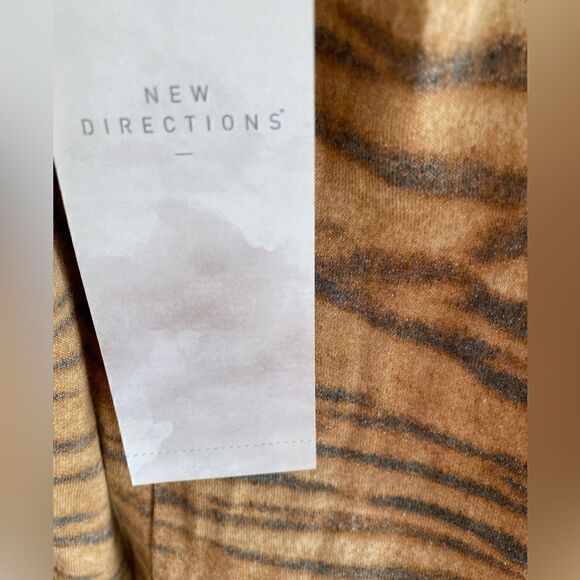 New Directions Women Sweater - Picture 10 of 13